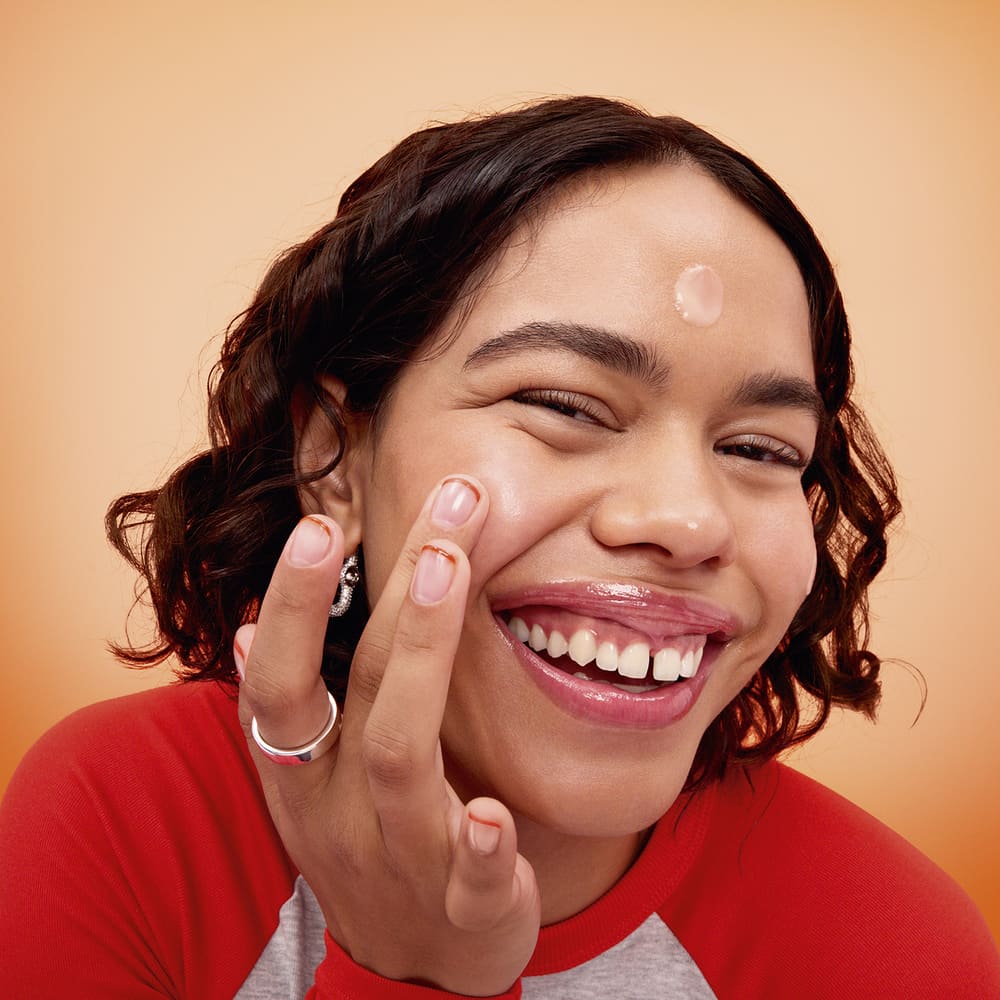 LET'S GET GLOWY SET (SET DE RUTINA FACIAL LUMINOSA)